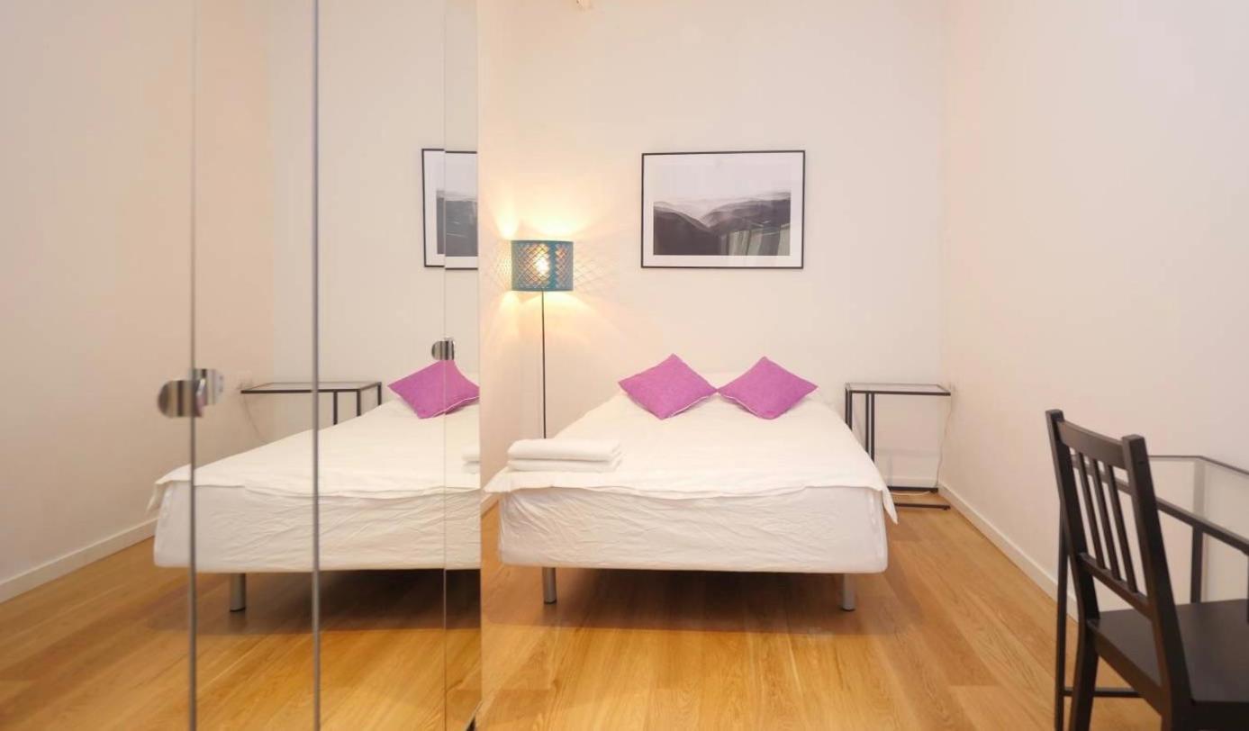 Urban Design Apartments & Studios Барселона Екстер'єр фото