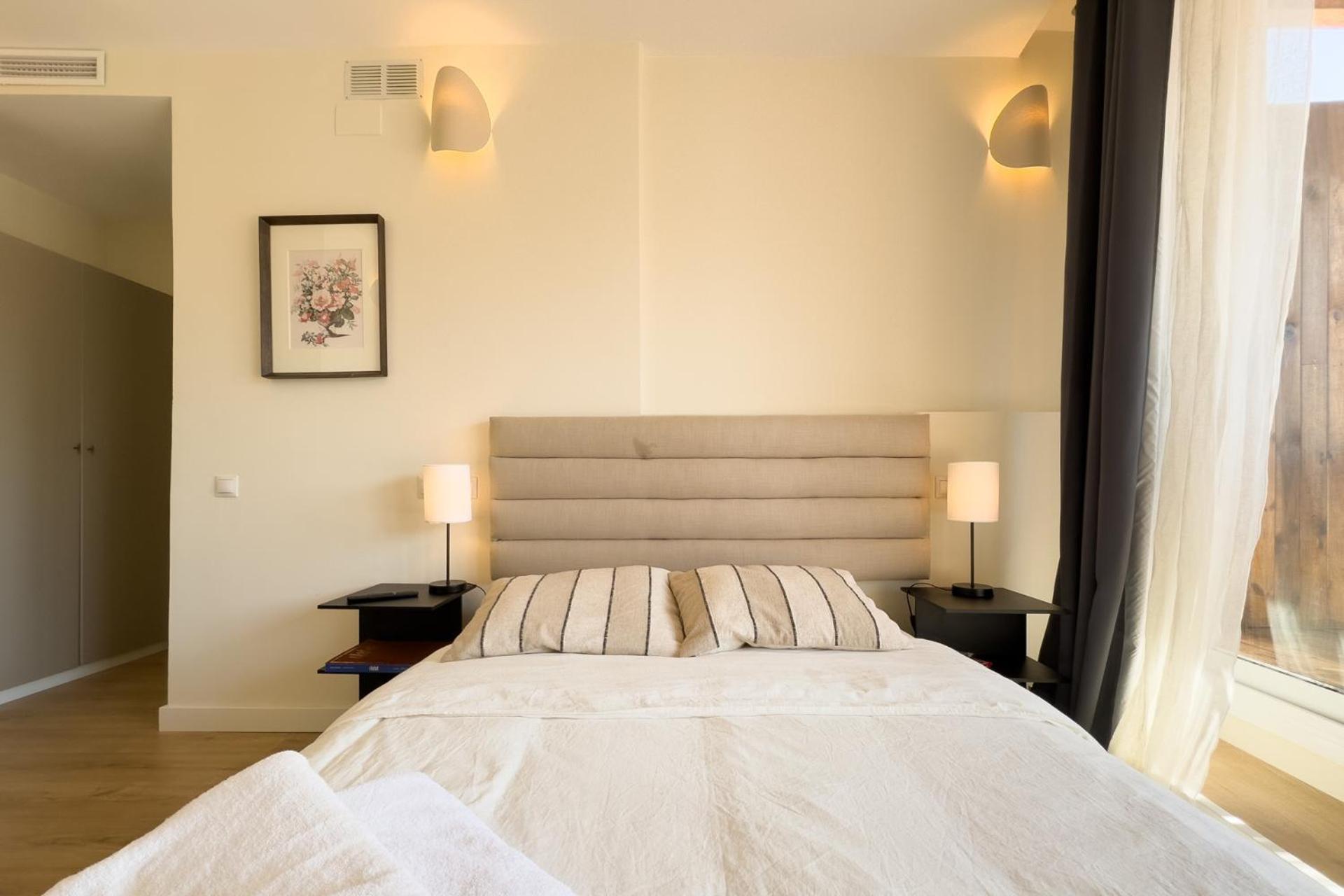 Urban Design Apartments & Studios Барселона Екстер'єр фото